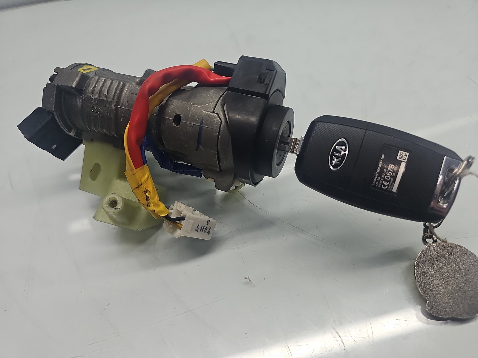 Contact cu cheie KIA Ceed (JD) [Fabr 2012-2018] OEM 1.6 CRDI D4FB 100KW / 136CP - imagine 2