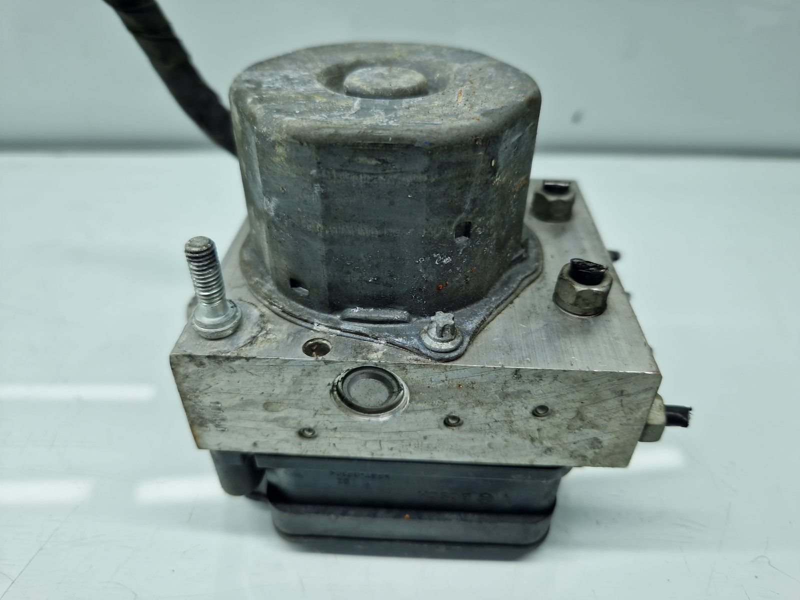 Pompa ABS Opel Corsa E [Fabr 2014-prezent] 39002554 1.4 Benz B14XEL 66KW / 90CP - imagine 2