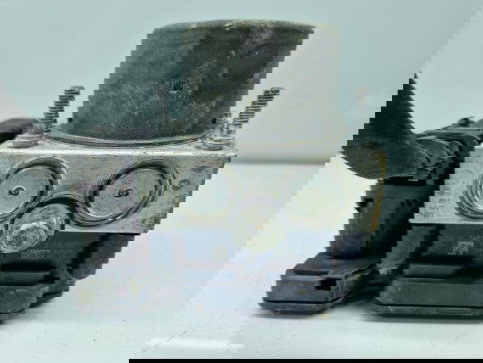 Pompa ABS Opel Corsa E [Fabr 2014-prezent] 39002554 1.4 Benz B14XEL 66KW / 90CP