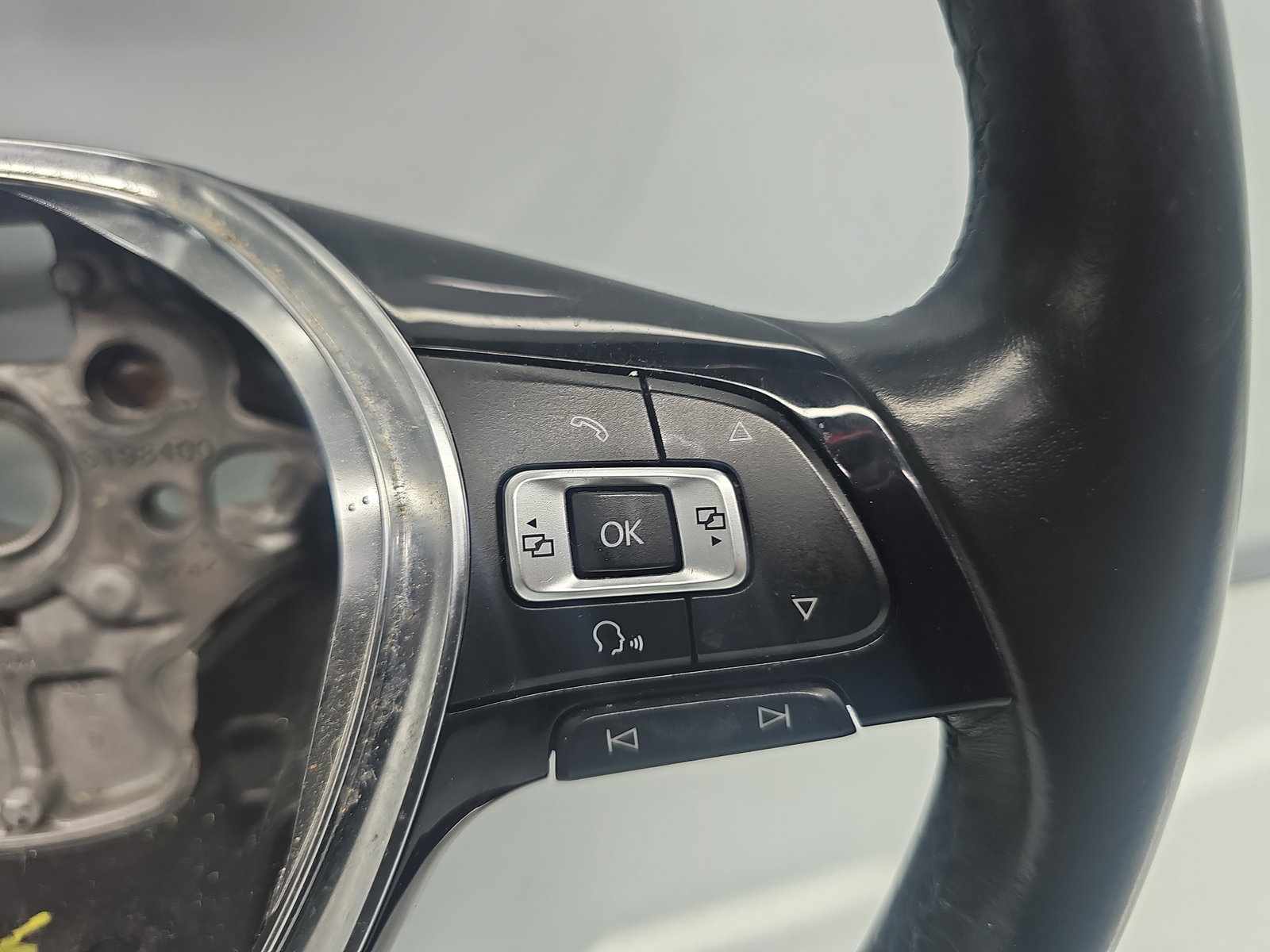 Volan Volkswagen Golf 7 (5G) [Fabr 2014-prezent] OEM - imagine 3