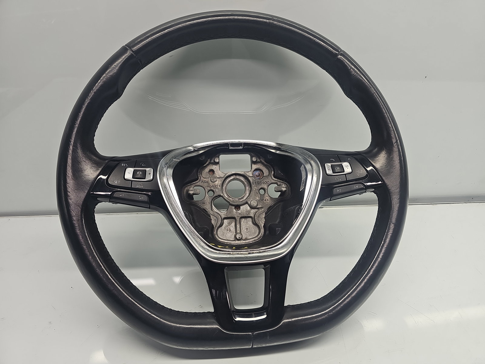 Volan Volkswagen Golf 7 (5G) [Fabr 2014-prezent] OEM - imagine 6