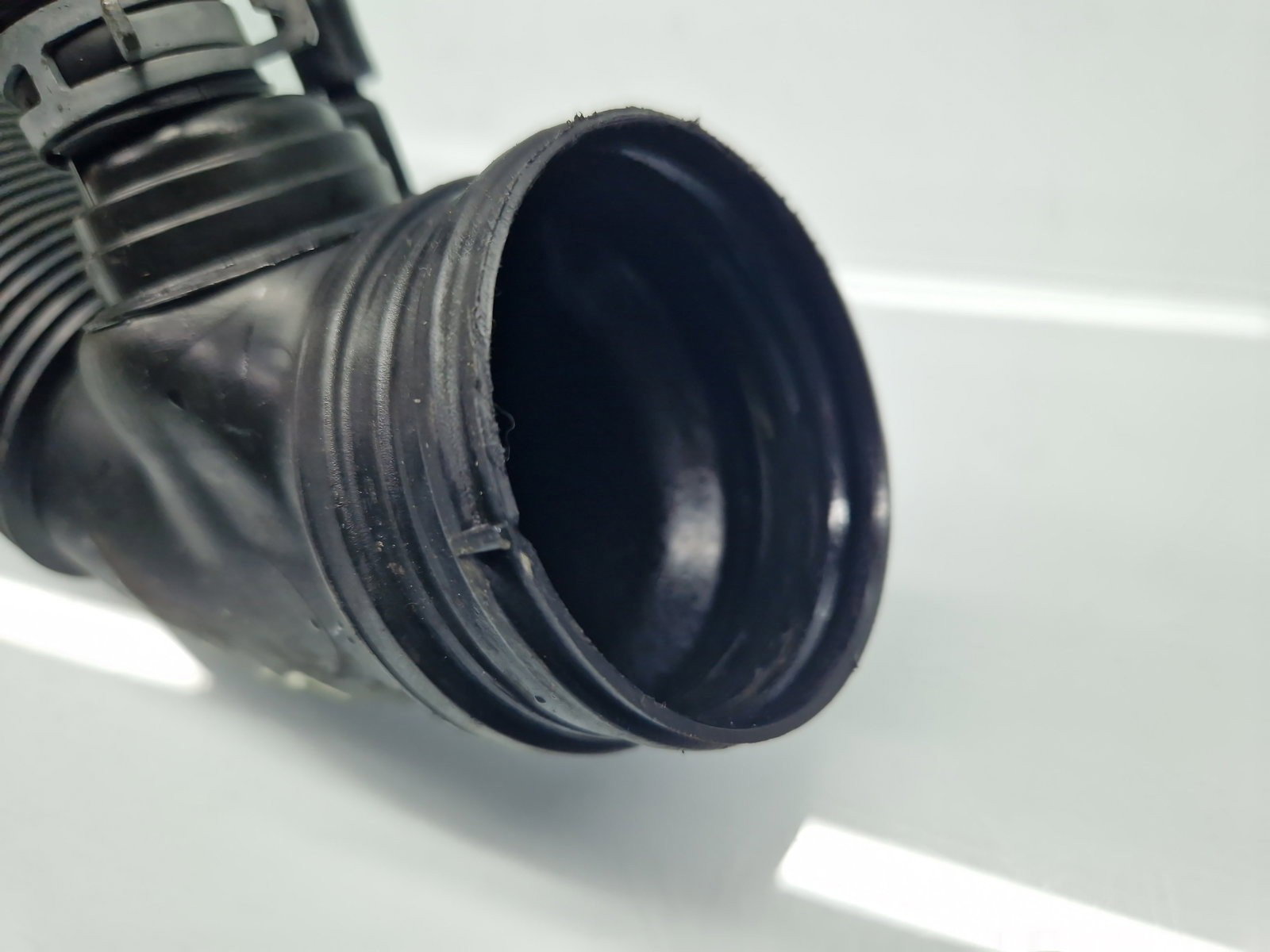 Tub admisie aer Volkswagen Jetta 3 (1K2) [Fabr 2005-2010] 1K0129684 1.6 Benz BSE 75KW / 102CP - imagine 4