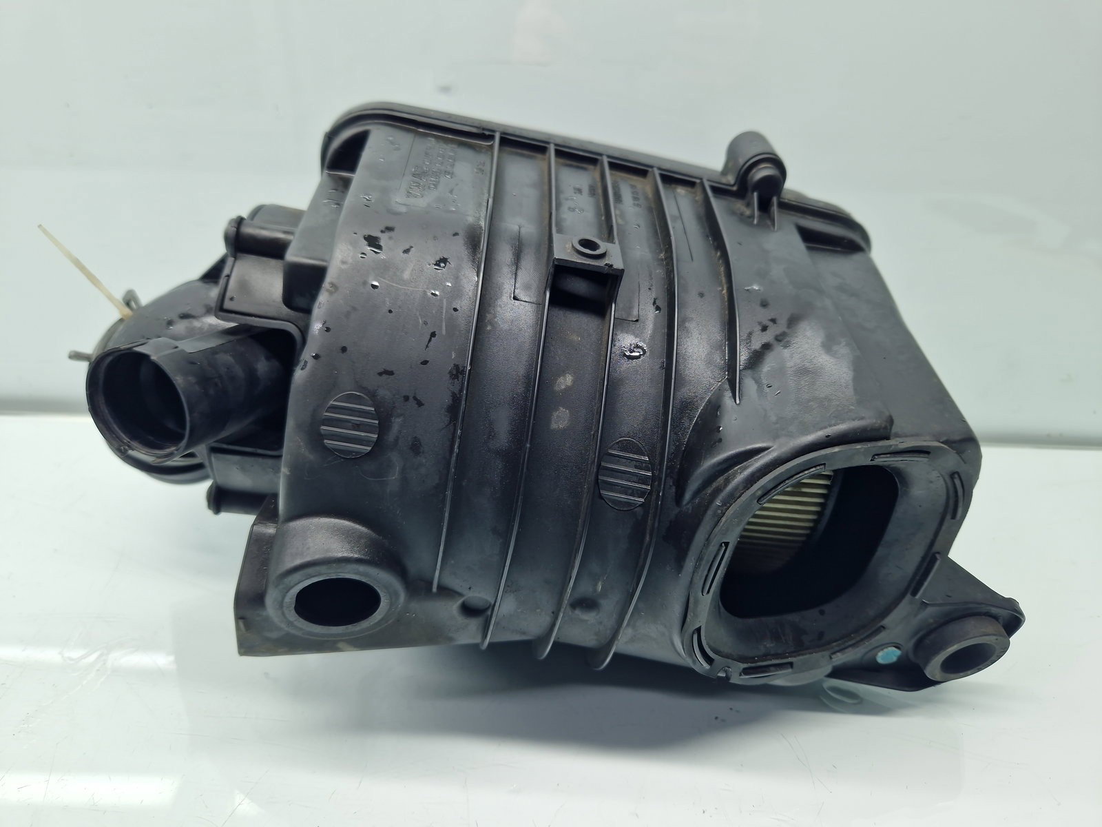 Carcasa filtru aer Volkswagen Jetta 3 (1K2) [Fabr 2005-2010] 1K0129607 1.6 Benz BSE 75KW / 102CP - imagine 1