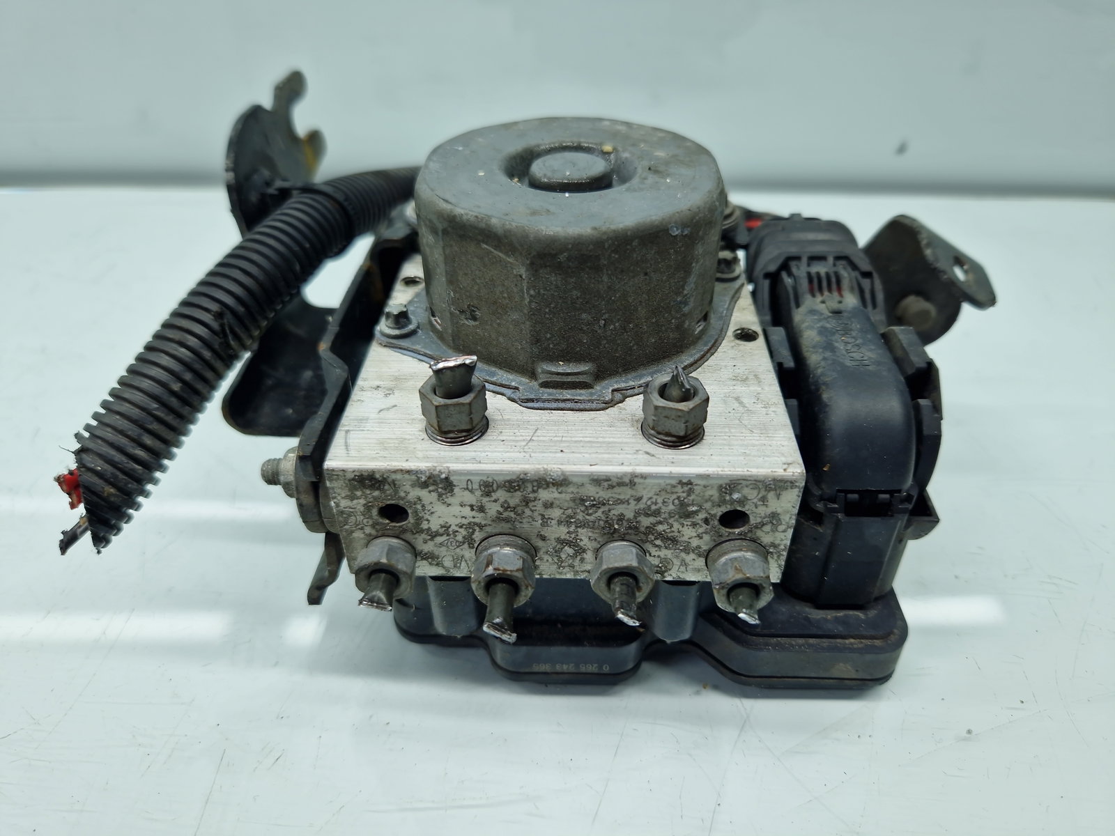 Pompa ABS Renault Clio 4 (B98) Hatchback [Fabr 2012-2020] 476608644R 1.5 DCI K9K612 66KW / 90CP - imagine 1