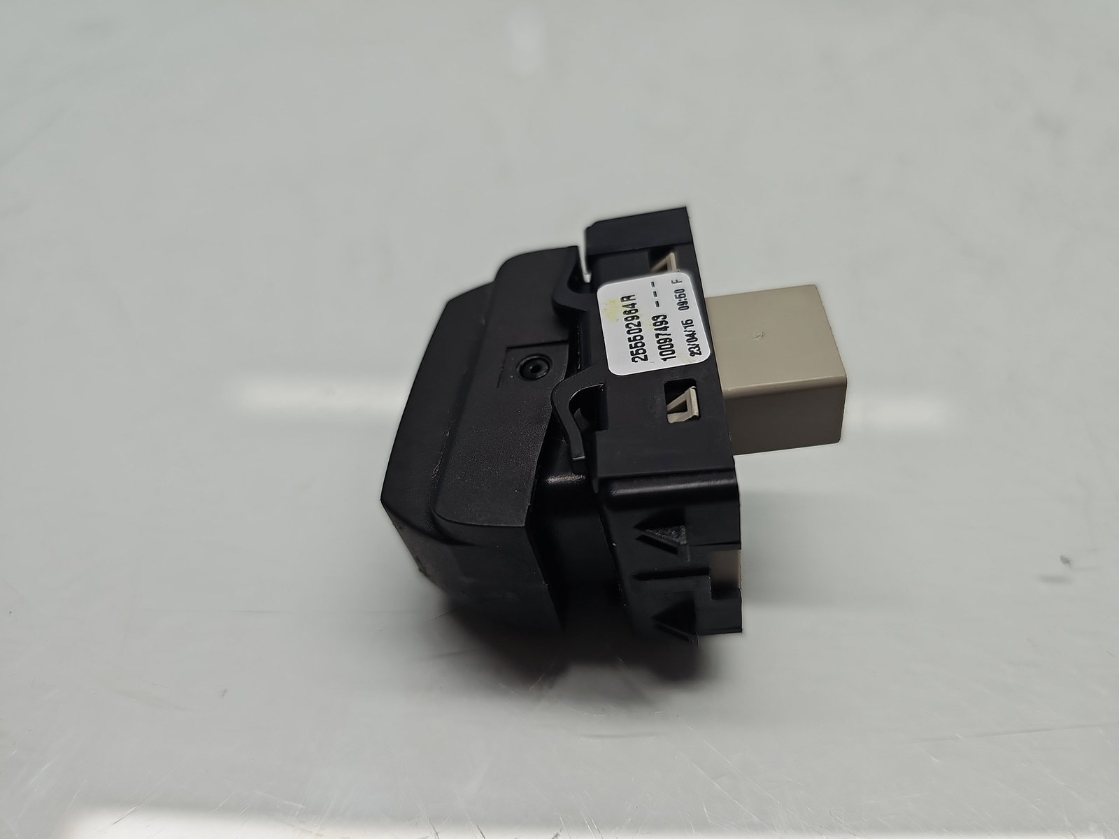 Buton tempomat Renault Clio 4 [Fabr 2012-2020] 255502964R - imagine 2