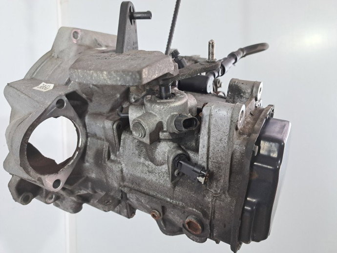 Cutie viteze manuala 5 trepte Seat Leon (5F1) [Fabr 2012-2018] 1.6 TDI CLHA MWW 77KW / 105CP