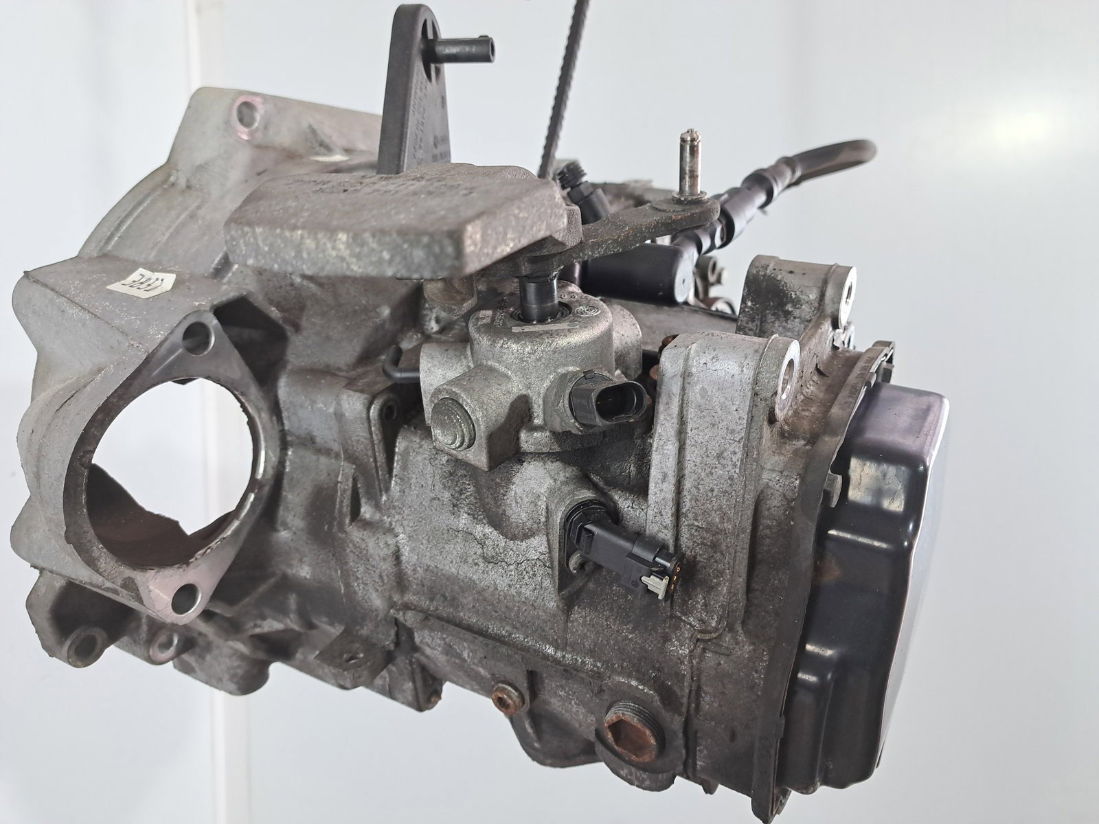 Cutie viteze manuala 5 trepte Seat Leon (5F1) [Fabr 2012-2018] 1.6 TDI CLHA MWW 77KW / 105CP - imagine 2