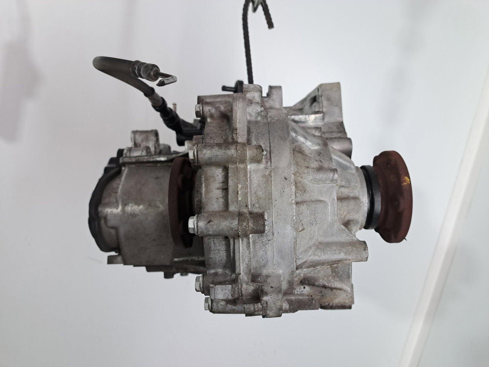 Cutie viteze manuala 5 trepte AUDI A3 Sportback (8VS, 8VM) [Fabr 2013-prezent] 1.6 TDI CLHA MWW 77KW / 105CP - imagine 3