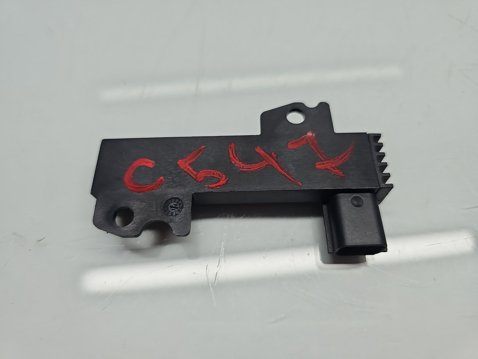 Amplificator antena Ford Kuga II [Fabr 2012-prezent] DS7T-15K603-AA - imagine 2