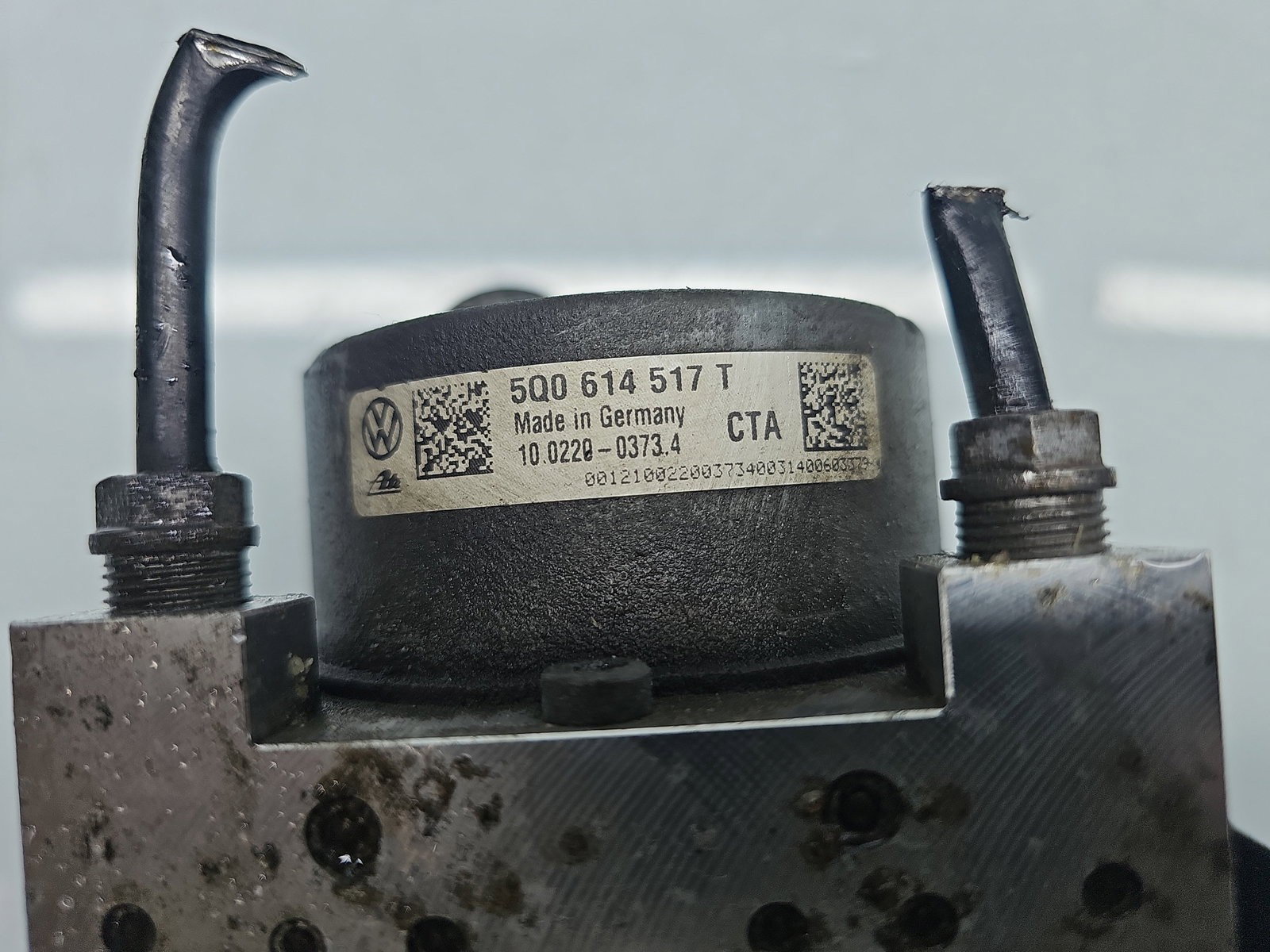 Pompa ABS Skoda Octavia 3 (5E3) Facelift [Fabr 2012-2020] 5Q0614517T 1.6 TDI CLHA 77KW / 105CP - imagine 2