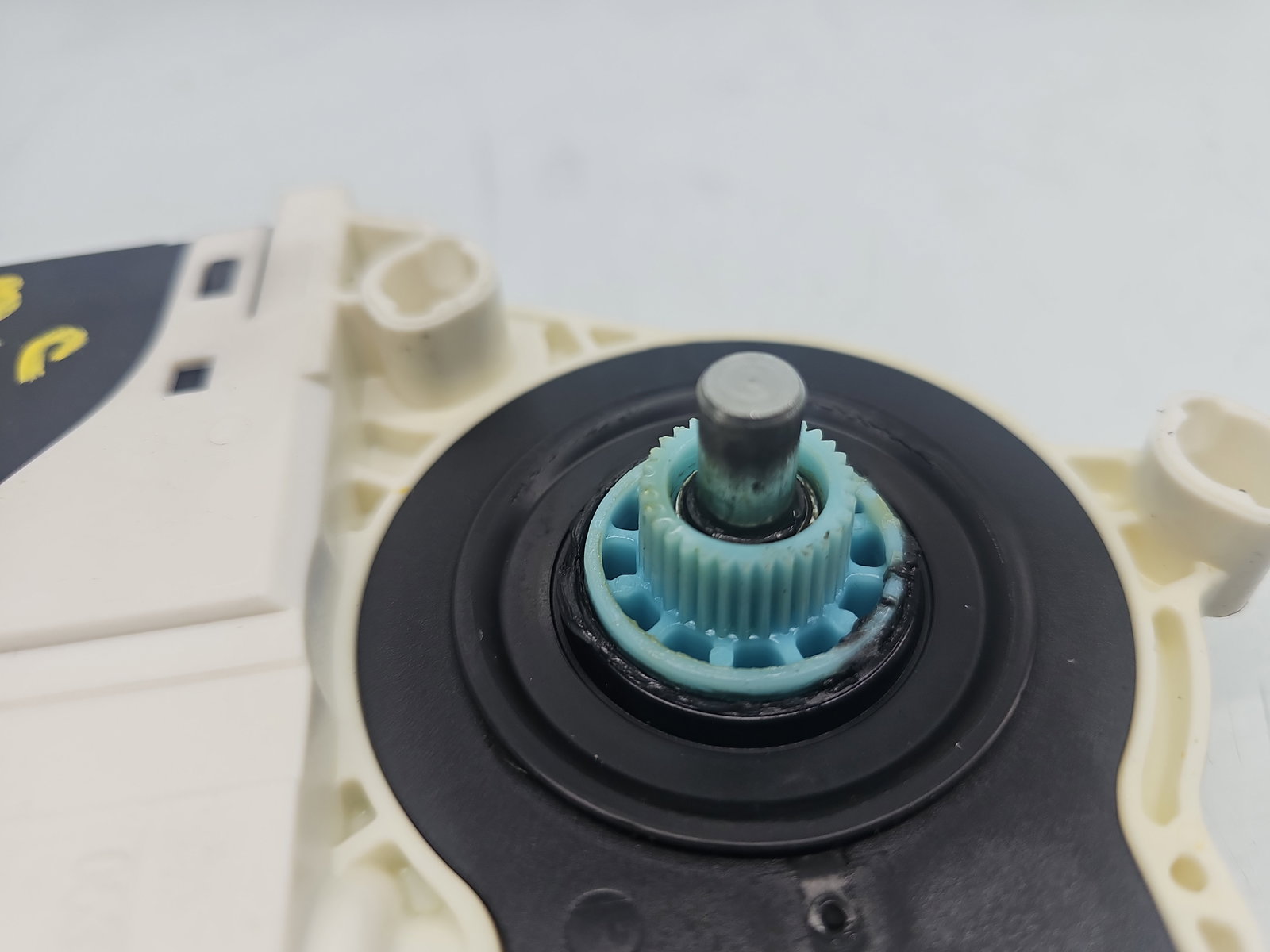 Motoras geam dreapta spate Volkswagen Passat CC (358) [Fabr 2012-2016] Coupe 3C8959704D - imagine 2