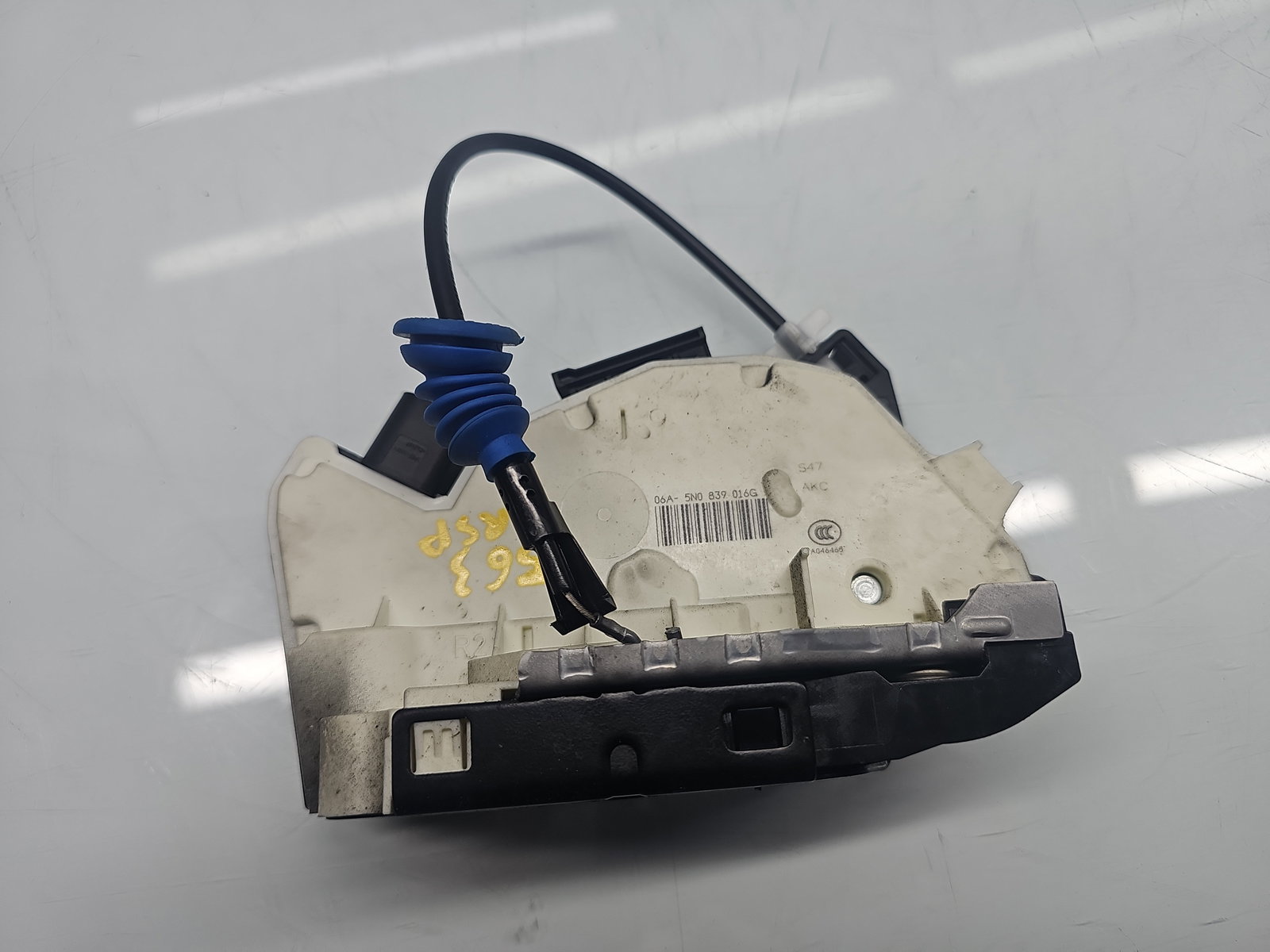 Broasca usa dreapta spate Volkswagen Passat CC (358) [Fabr 2012-2016] Coupe 5N0839016G - imagine 4