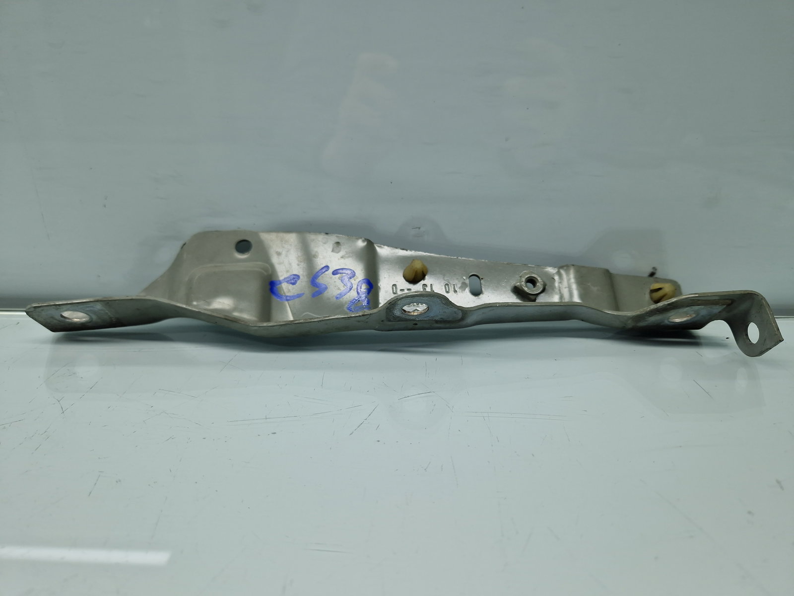 Suport aripa dreapta fata Renault Clio 4 (B98) Hatchback [Fabr 2012-2020] 641345024R - imagine 1