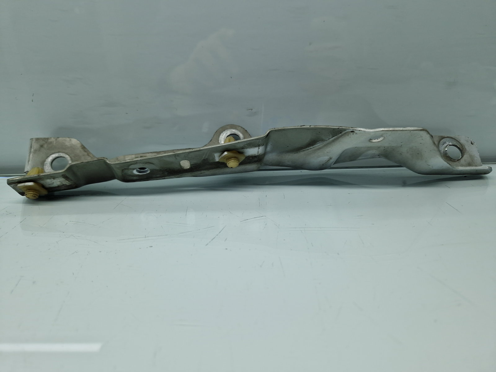 Suport aripa dreapta fata Renault Clio 4 (B98) Hatchback [Fabr 2012-2020] 641345024R - imagine 2