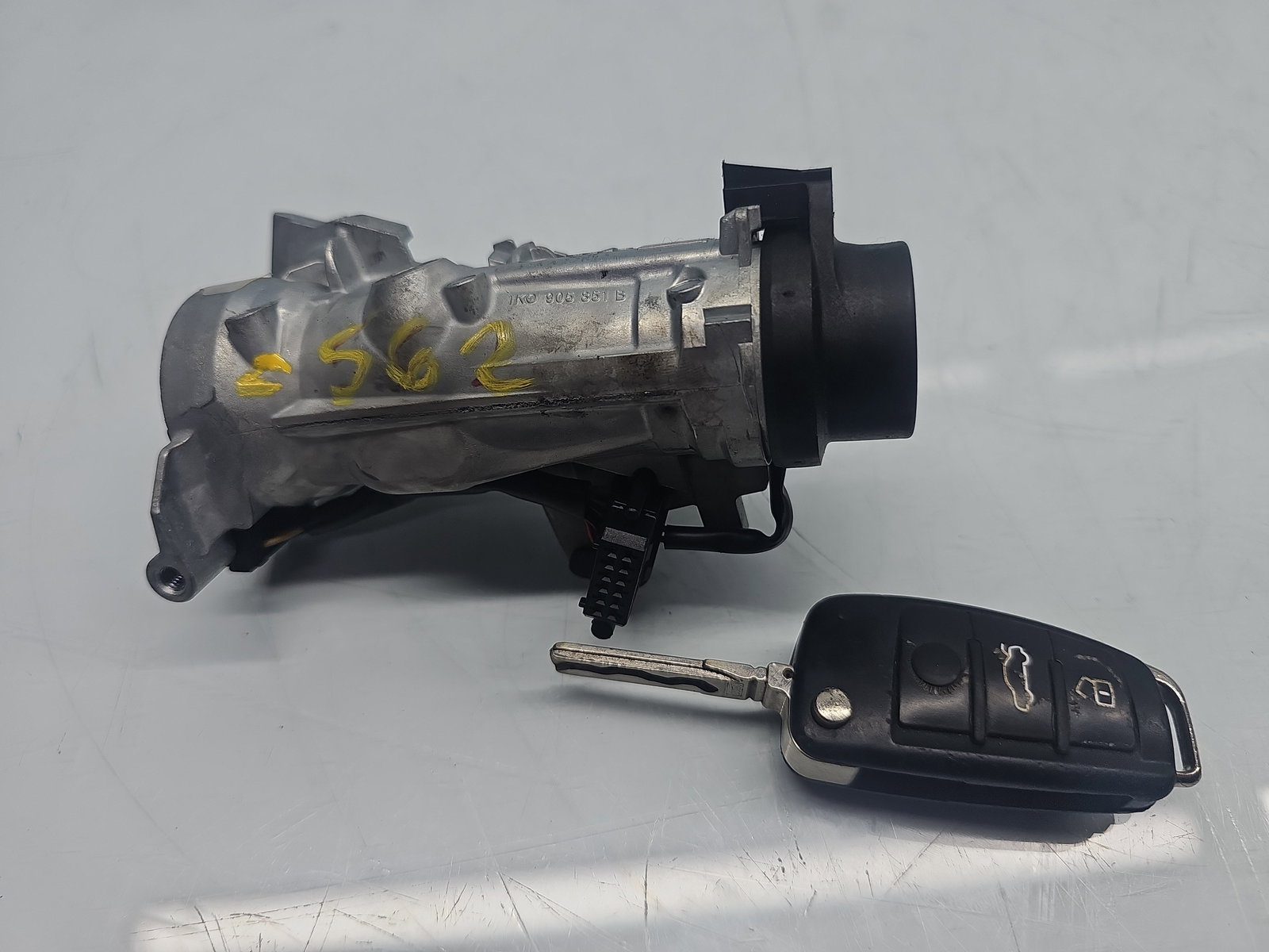 Contact cu cheie AUDI A3 Sportback (8PA) [Fabr 2004-2013] 1K0905851B 2.0 TDI CFFB 103KW / 140CP - imagine 1