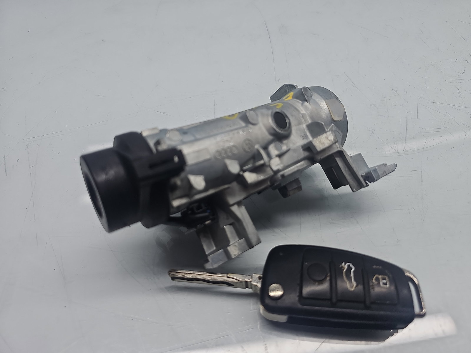 Contact cu cheie AUDI A3 Sportback (8PA) [Fabr 2004-2013] 1K0905851B 2.0 TDI CFFB 103KW / 140CP - imagine 2