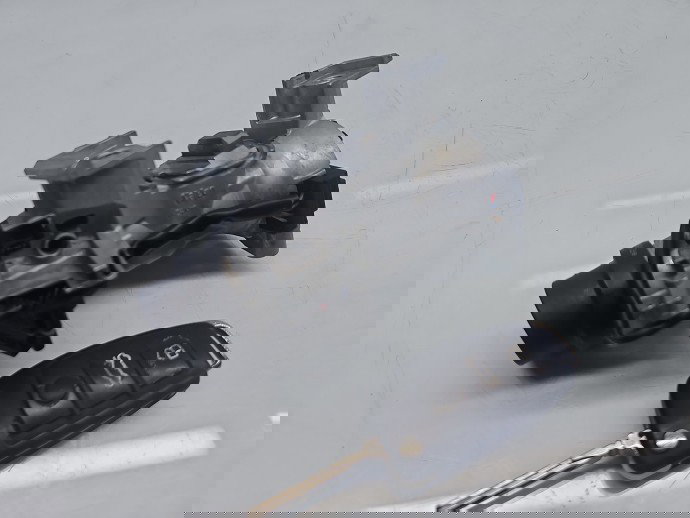 Contact cu cheie AUDI A3 Sportback (8PA) [Fabr 2004-2013] 1K0905851B 2.0 TDI CFFB 103KW / 140CP