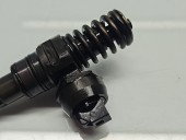 Injector Volkswagen Golf 5 (1K1) [Fabr 2004-2008]  2.0 TDI BMM 103KW / 140CP