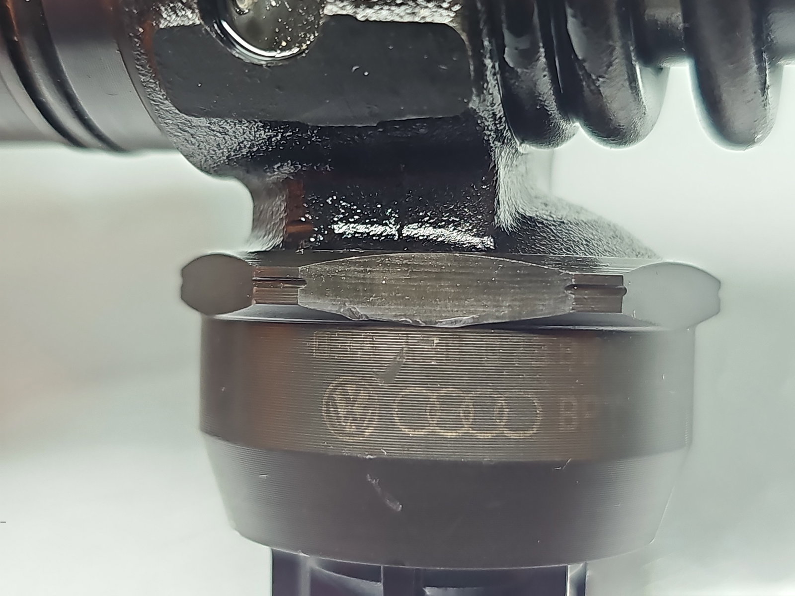 Injector Volkswagen Golf 5 (1K1) [Fabr 2004-2008] 2.0 TDI BMM 103KW / 140CP - imagine 5