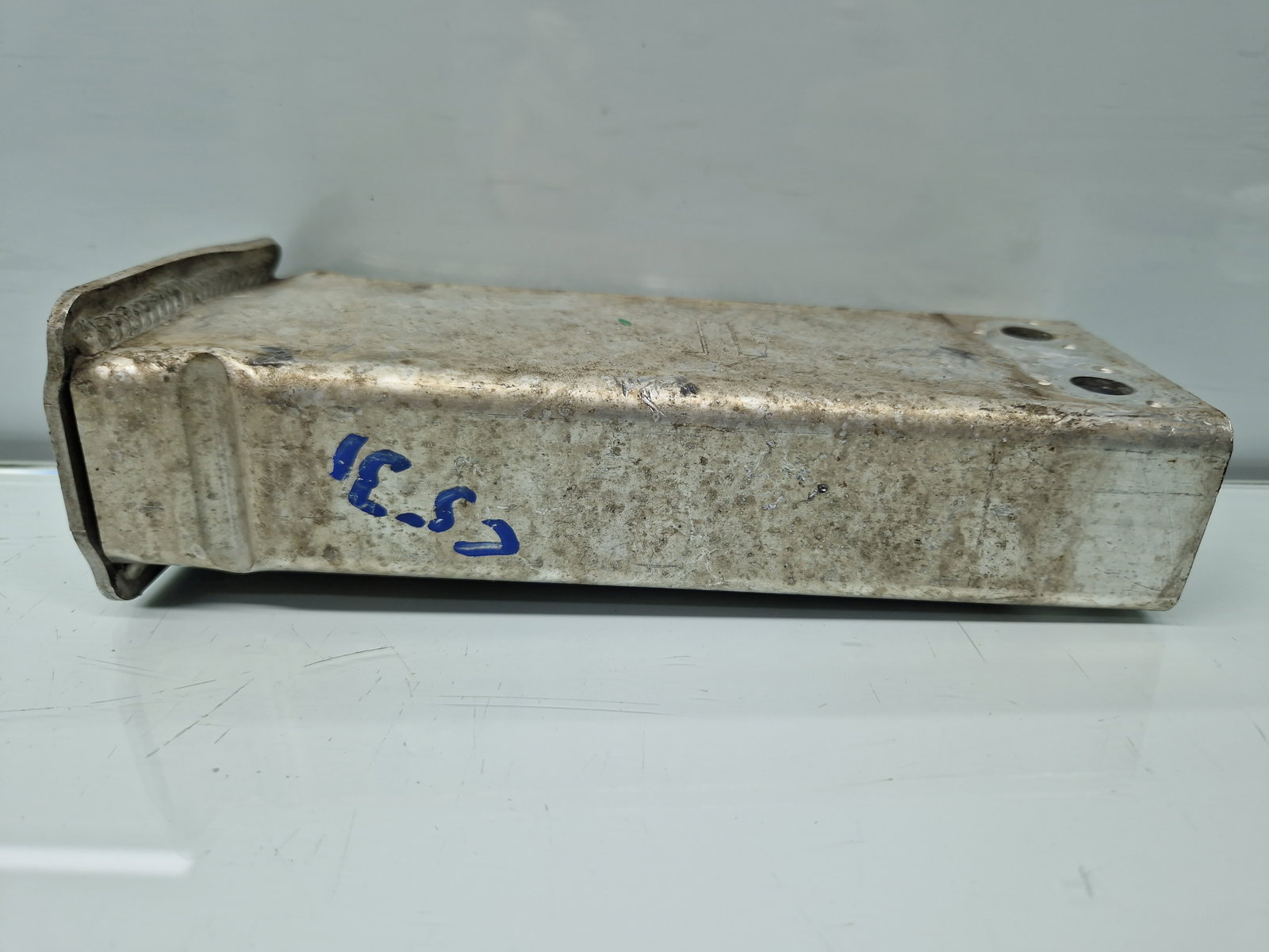 Cap lonjeron stanga TESLA Model 3 [Fabr 2020-2025] 1109193-00-C - imagine 1