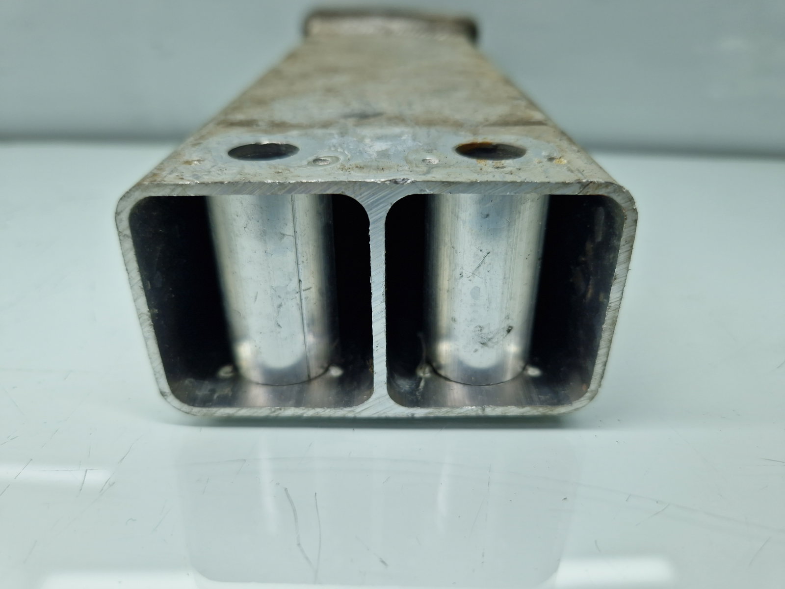 Cap lonjeron stanga TESLA Model 3 [Fabr 2020-2025] 1109193-00-C - imagine 5