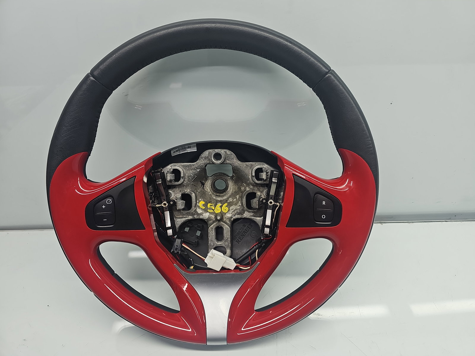 Volan Renault Clio 4 [Fabr 2012-2020] 484002695R - imagine 1