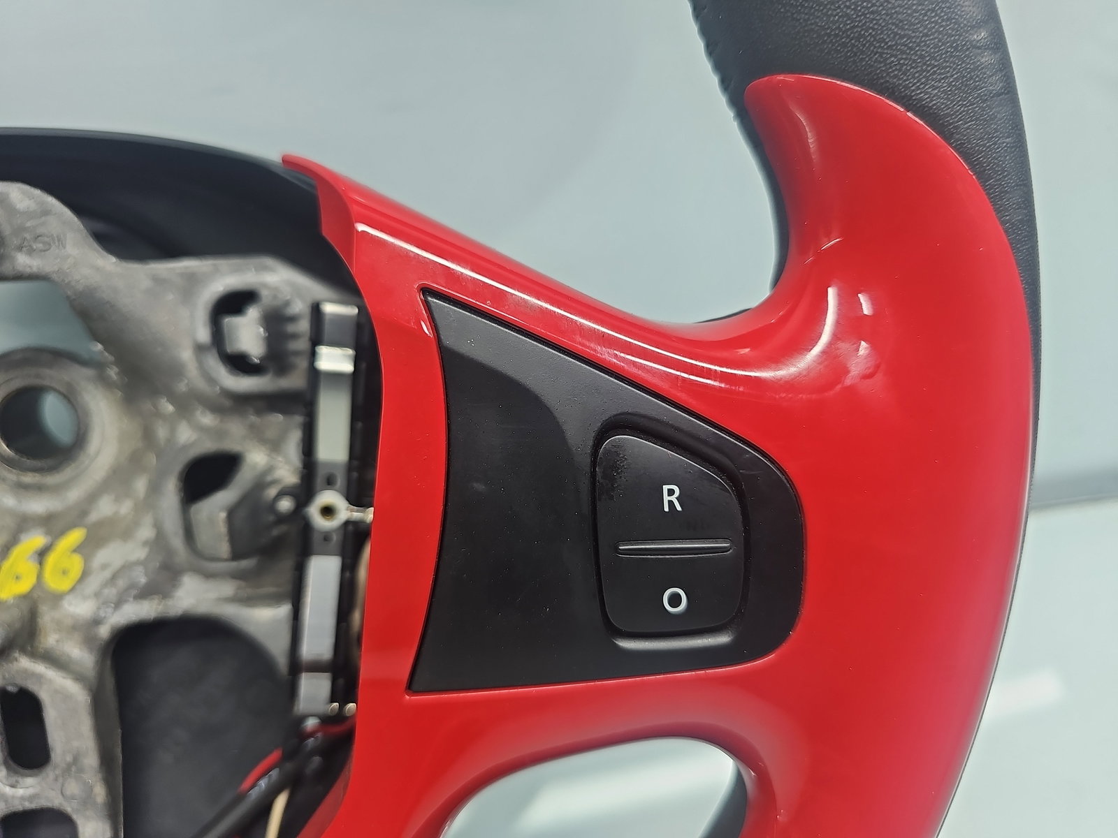 Volan Renault Clio 4 [Fabr 2012-2020] 484002695R - imagine 3