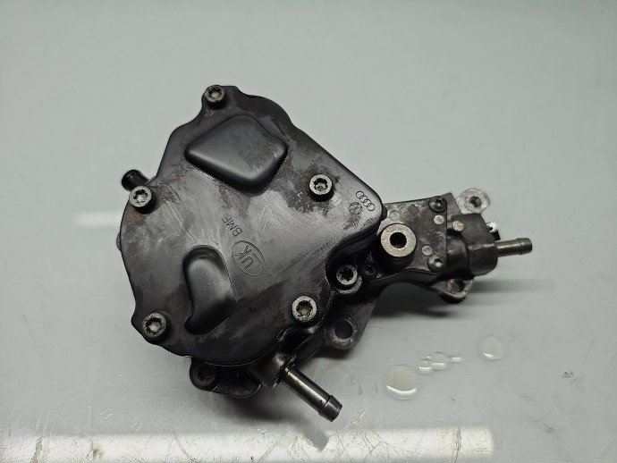 Pompa inalta presiune Volkswagen Golf 5 (1K1) [Fabr 2004-2008]  2.0 TDI BMM 103KW / 140CP