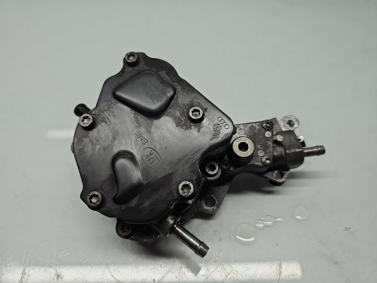 Pompa inalta presiune Volkswagen Golf 5 (1K1) [Fabr 2004-2008] 2.0 TDI BMM 103KW / 140CP