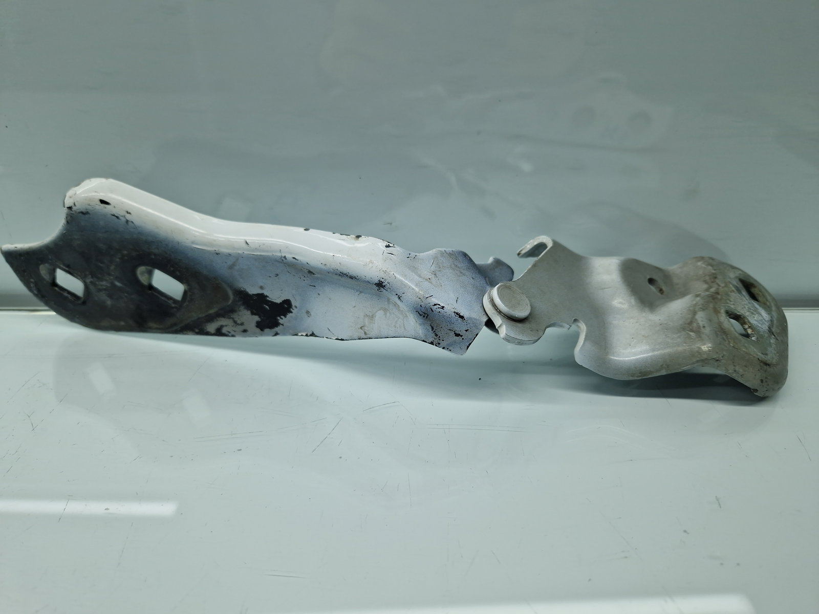 Set balamale capota TESLA Model 3 [Fabr 2020-2025] 109879200,109879300 - imagine 5