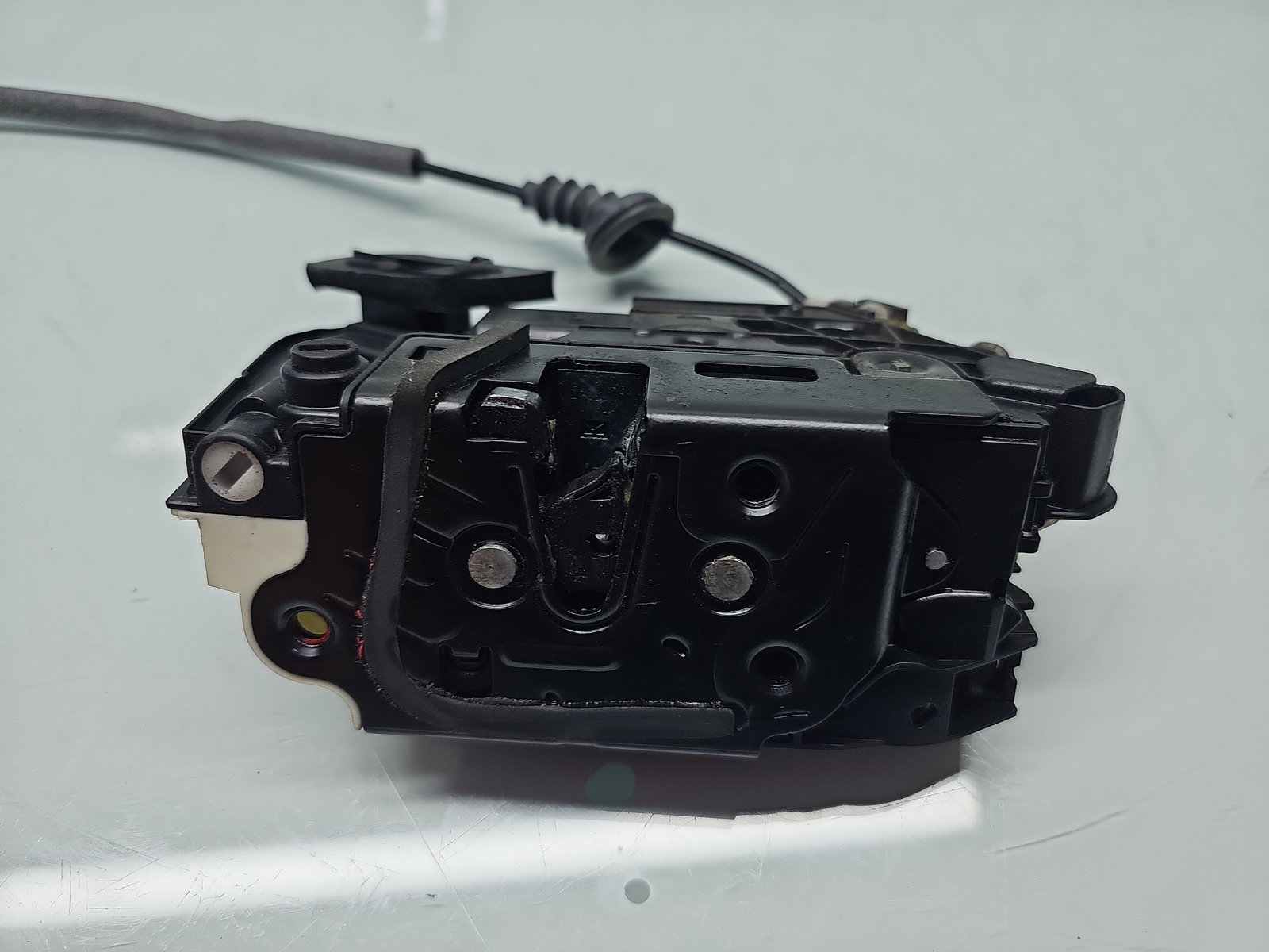 Broasca usa stanga spate Volkswagen Golf 7 (5G) [Fabr 2014-prezent] Hatchback 5K4839015R - imagine 3