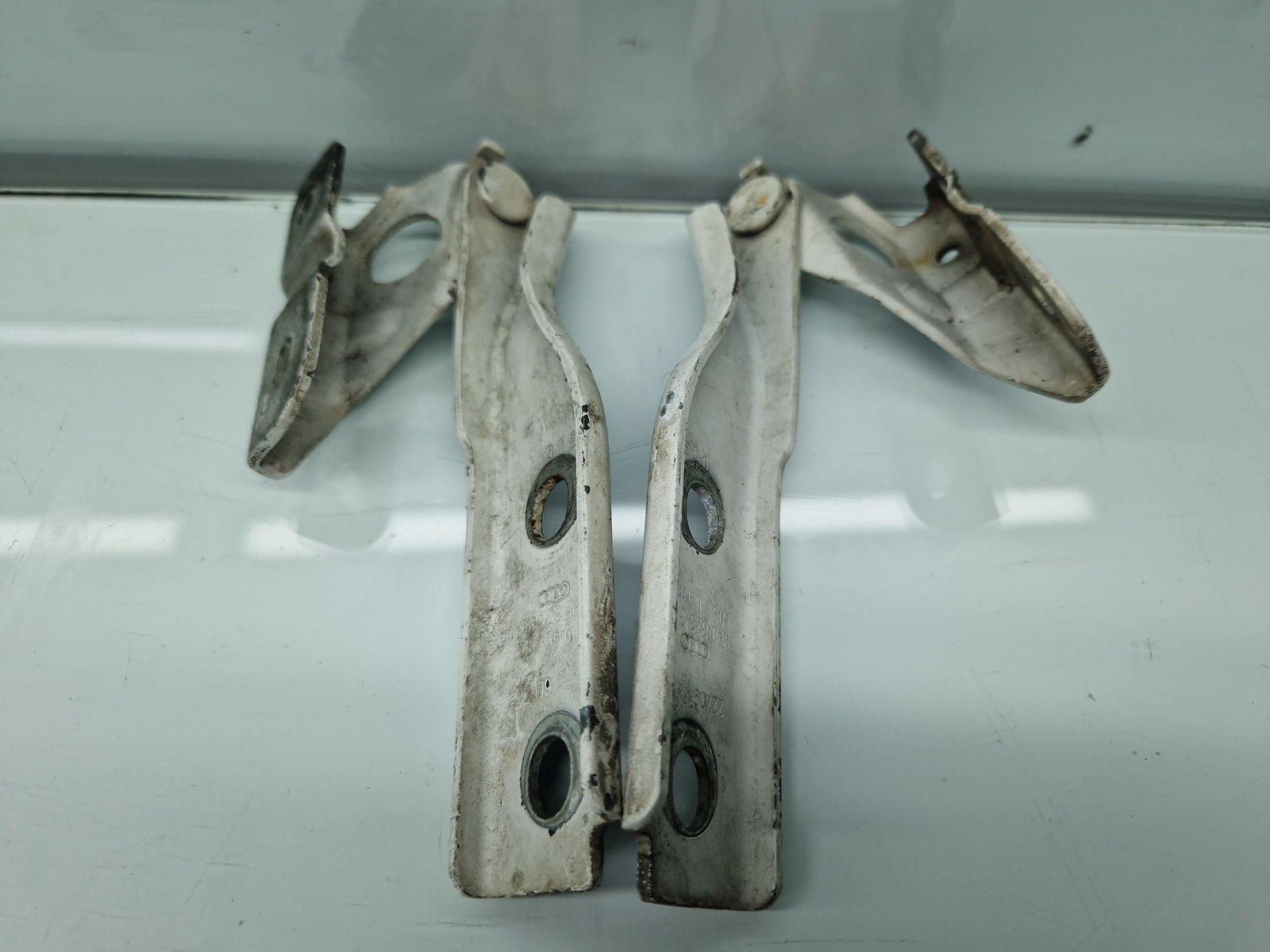 Set balamale capota AUDI A3 (8P1) [Fabr 2003-2012] 8P0823301B,8P0823302B - imagine 2