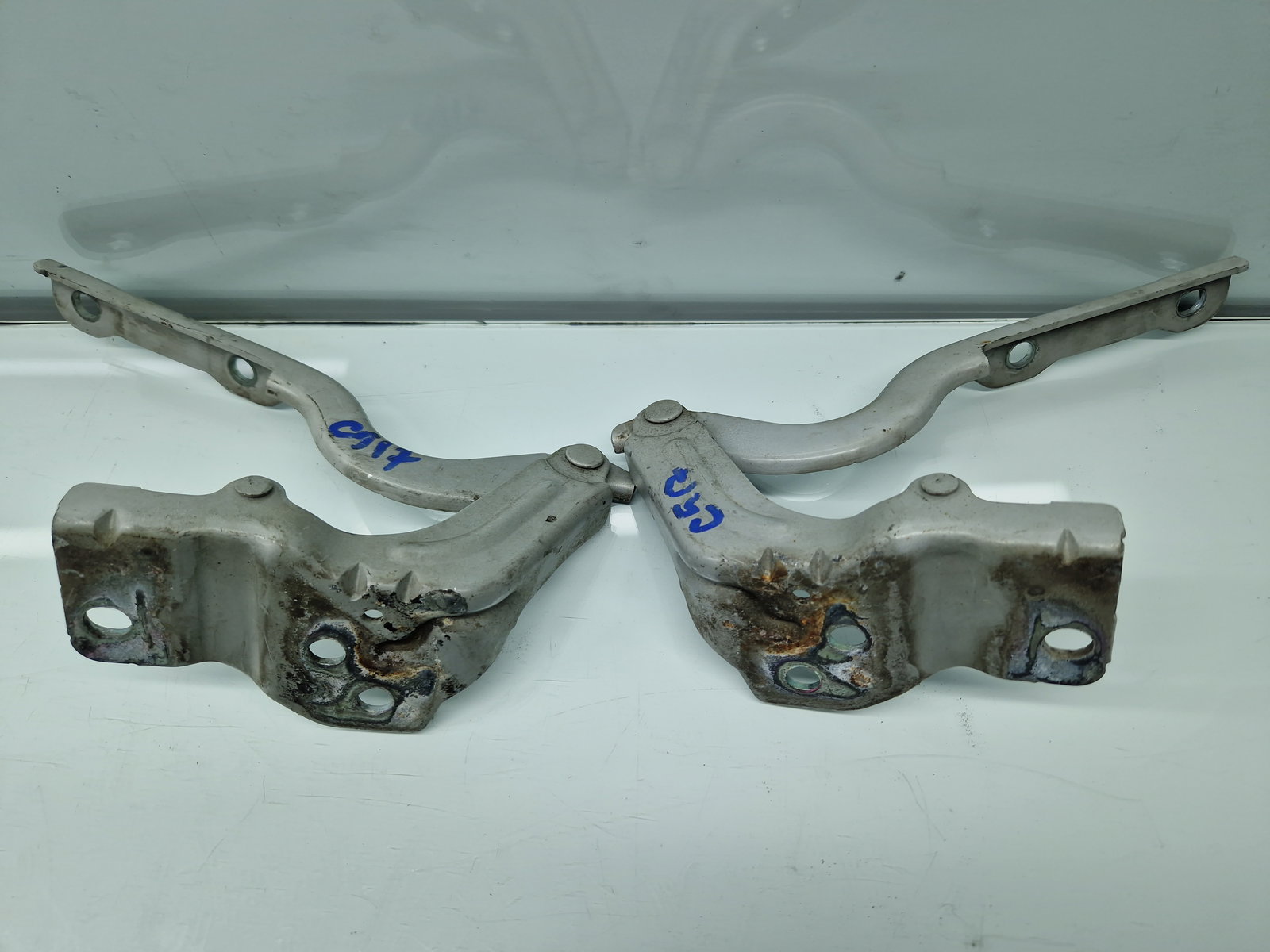 Set balamale capota Hyundai i40 Wagon [Fabr 2012-2019] OEM - imagine 2