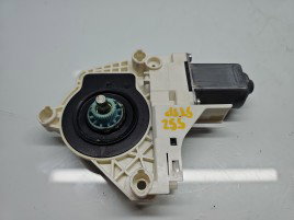 Motoras geam stanga spate Skoda Superb II (3T5) [Fabr 2009-2015] Break Facelift 8K0959811A