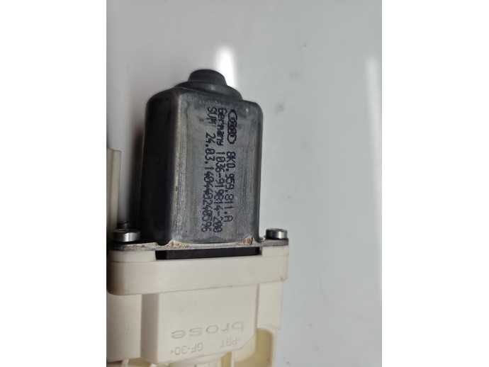 Motoras geam stanga spate Skoda Superb II (3T5) [Fabr 2009-2015] Break Facelift 8K0959811A