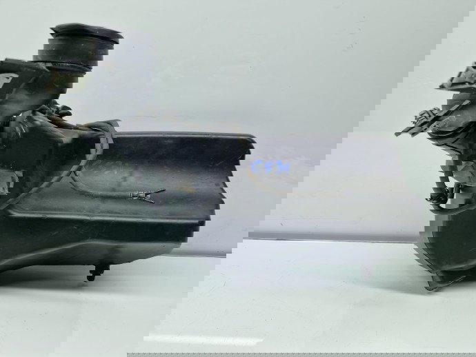 Vas lichid parbriz TESLA Model 3 [Fabr 2020-2025] 1096063-00-B