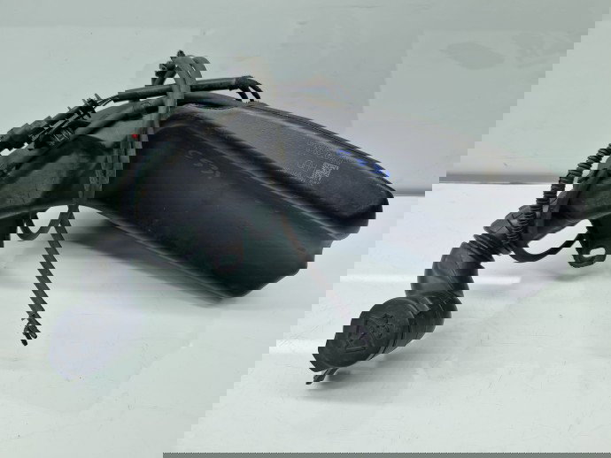 Vas lichid parbriz TESLA Model 3 [Fabr 2020-2025] 1096063-00-B