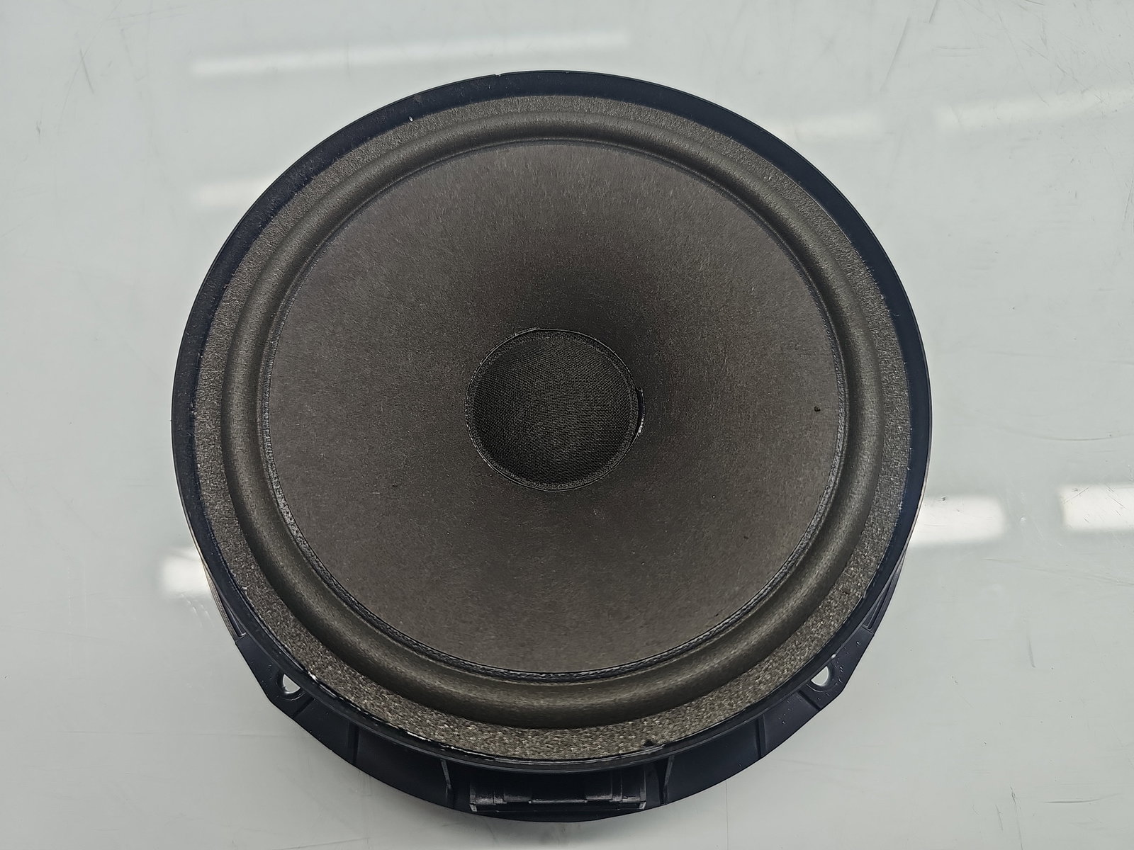 Boxa stanga spate Volkswagen Passat B7 (365) [Fabr 2010-2014] 3C8035453 - imagine 1