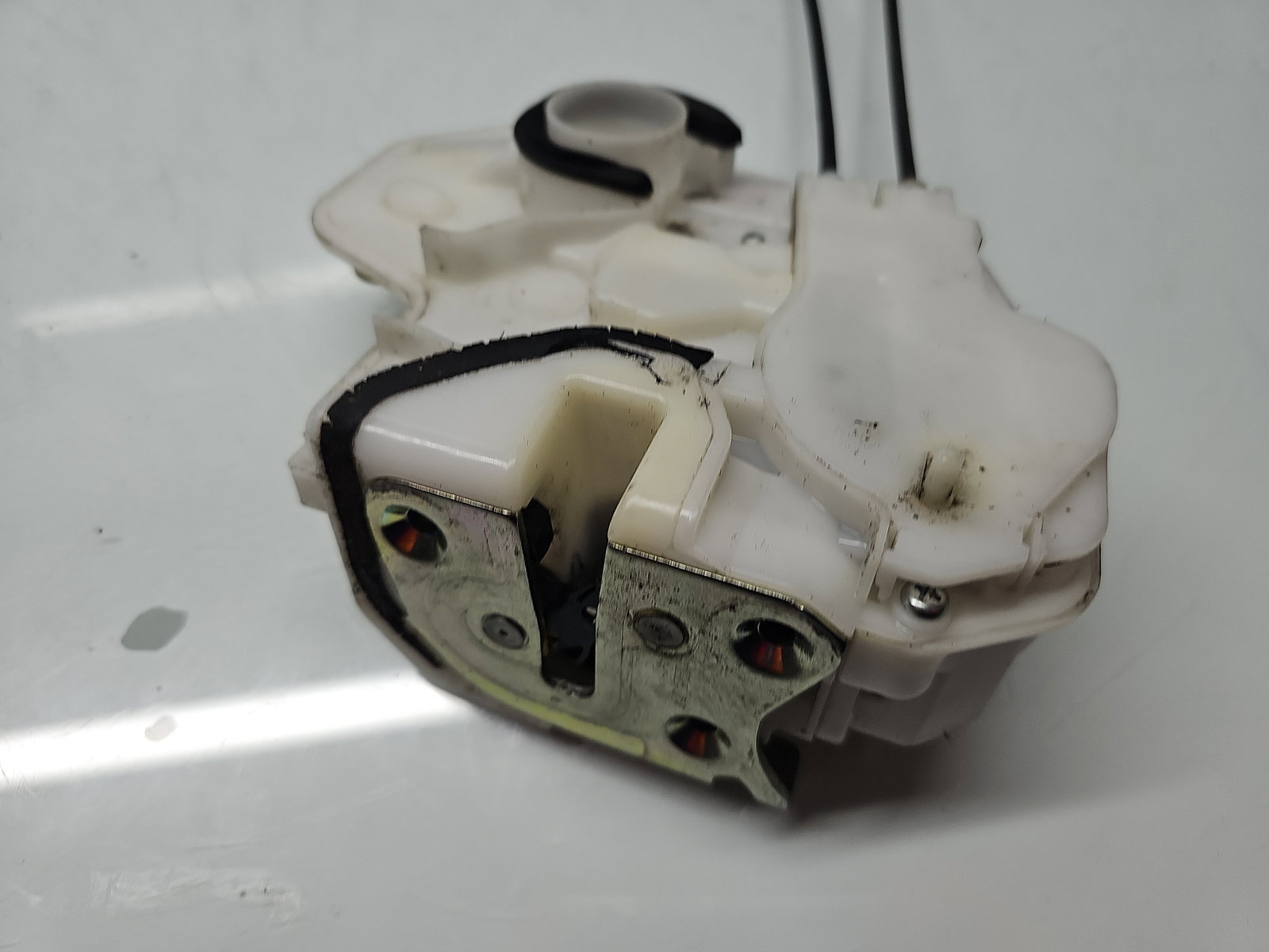 Broasca usa stanga spate MITSUBISHI ASX (GA) [Fabr 2010-2020] SUV OEM - imagine 2