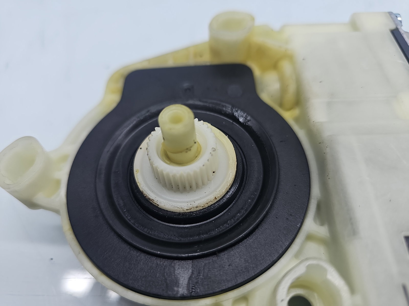 Motoras geam stanga spate Volkswagen Passat B7 (365) [Fabr 2010-2014] Break 3AA959703A - imagine 2