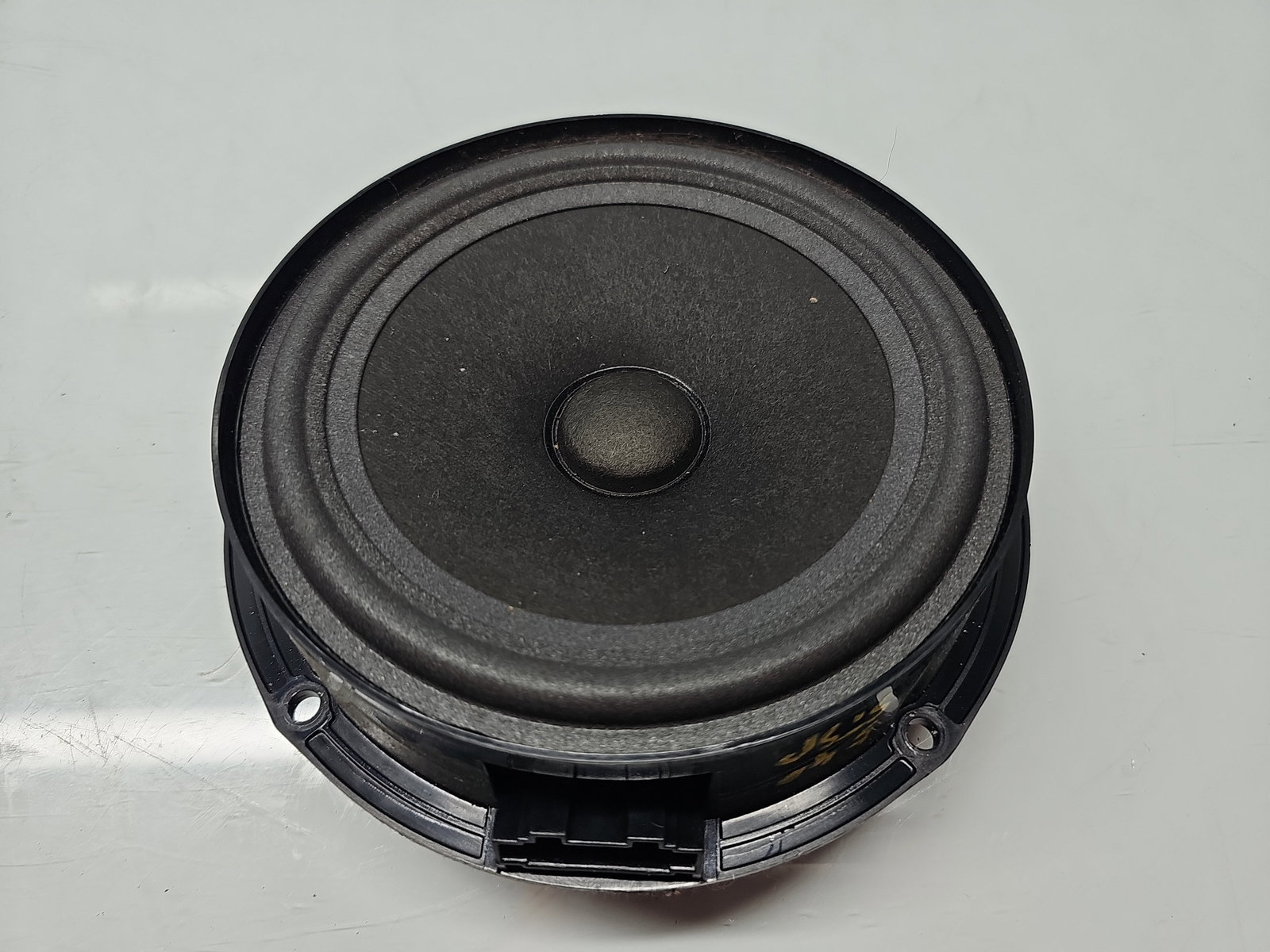 Boxa stanga spate Volkswagen Tiguan (5N) [Fabr 2007-2016] 5N0035453C