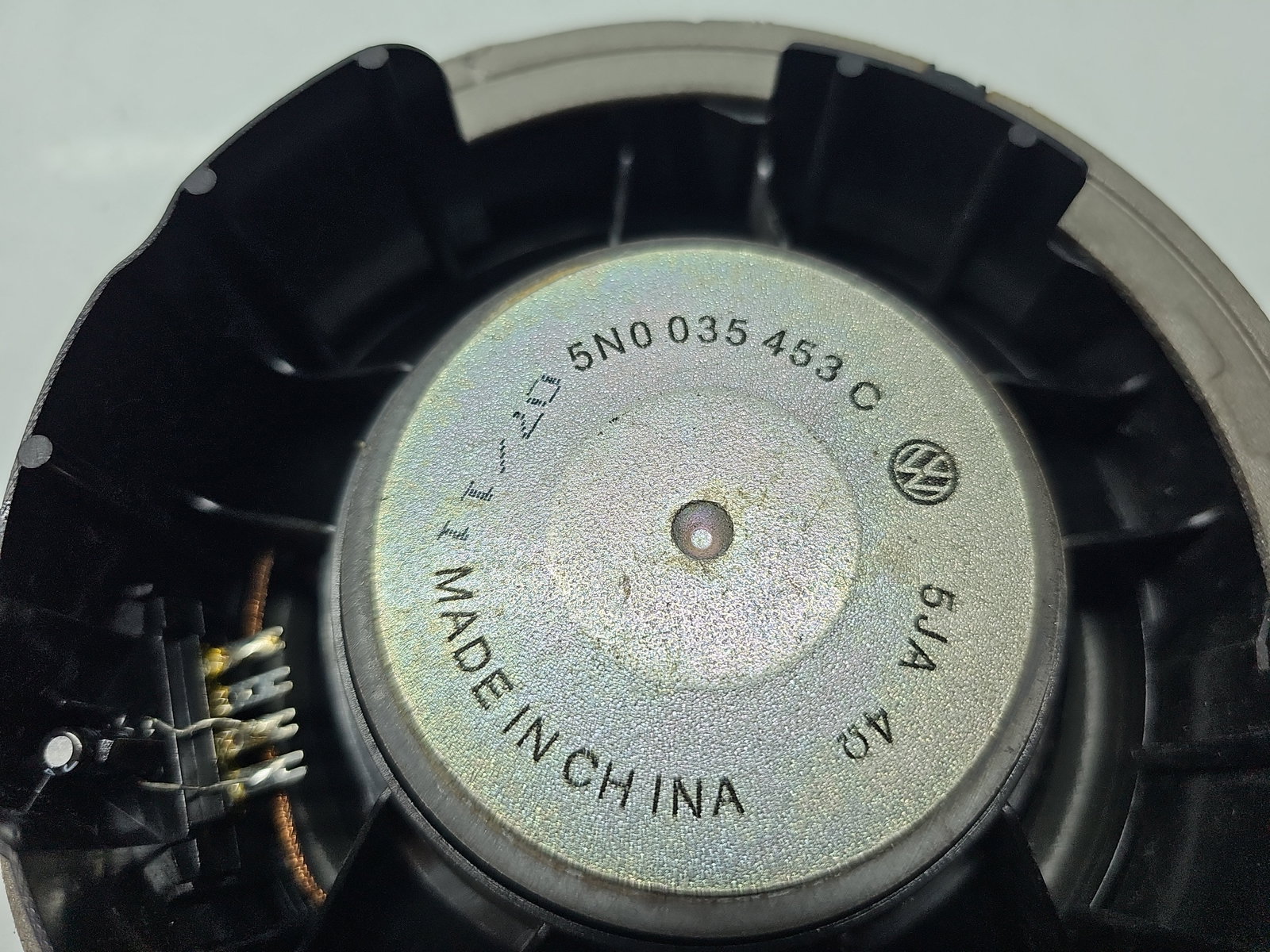 Boxa stanga spate Volkswagen Tiguan (5N) [Fabr 2007-2016] 5N0035453C - imagine 4