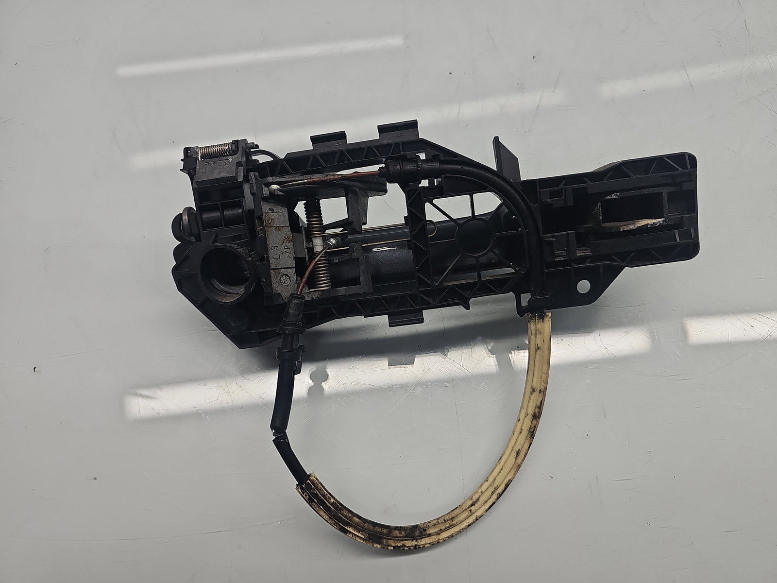 Maner usa stanga spate Volkswagen Passat B7 (365) [Fabr 2010-2014] Break LK7X - imagine 3