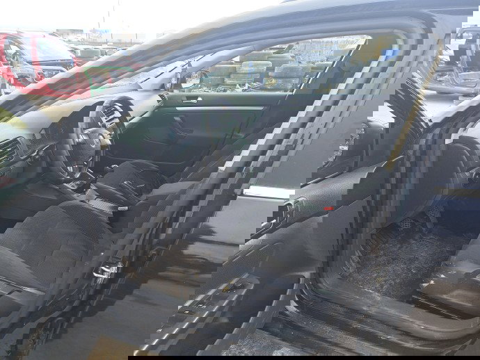 Cheder usa stanga fata Volkswagen Golf 5 (1K1) [Fabr 2004-2008]