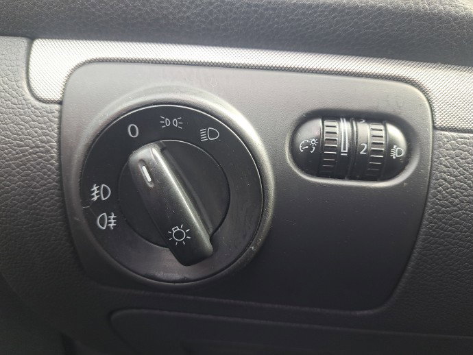 Bloc lumini Volkswagen Golf 5 (1K1) [Fabr 2004-2008]