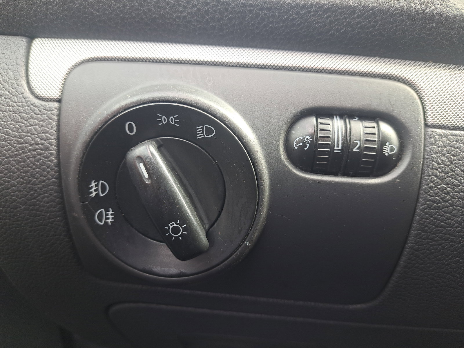 Bloc lumini Volkswagen Golf 5 (1K1) [Fabr 2004-2008]