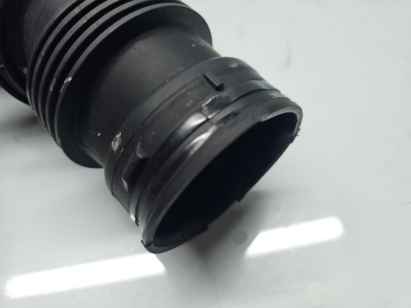 Tub admisie aer Ford Focus 3 [Fabr 2010-2018] CV61-6C784-BD 1.0 Benz M1DA 92KW / 125CP - imagine 4