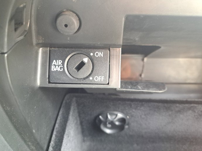 Buton ON/OFF airbag Volkswagen Golf 5 (1K1) [Fabr 2004-2008]