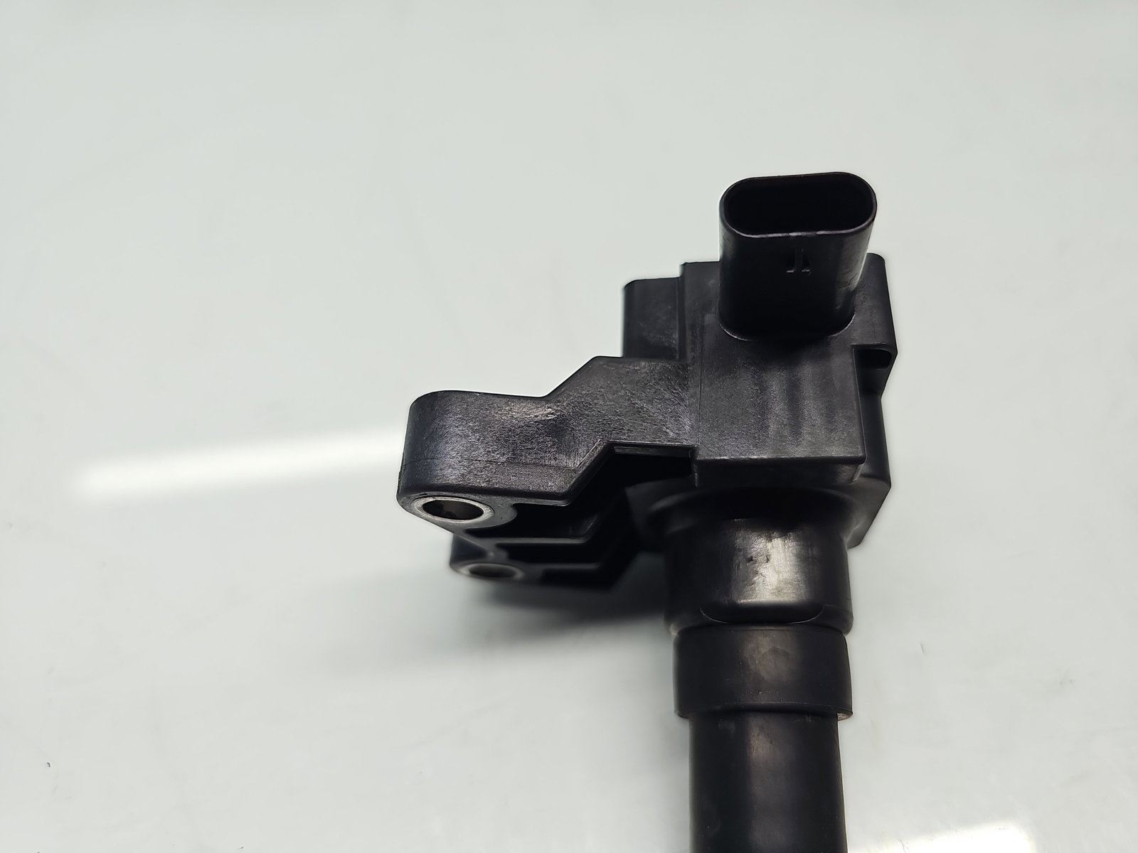 Bobina inductie Ford Focus 3 [Fabr 2010-2018] CM5G-12A366-CA 1.0 Benz M1DA 92KW / 125CP - imagine 3