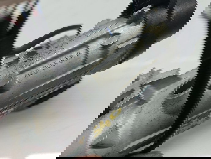 Contact cu cheie Volkswagen Tiguan (5N) [Fabr 2007-2016] 1K0905851B 2.0 TDI CFFB 103KW / 140CP